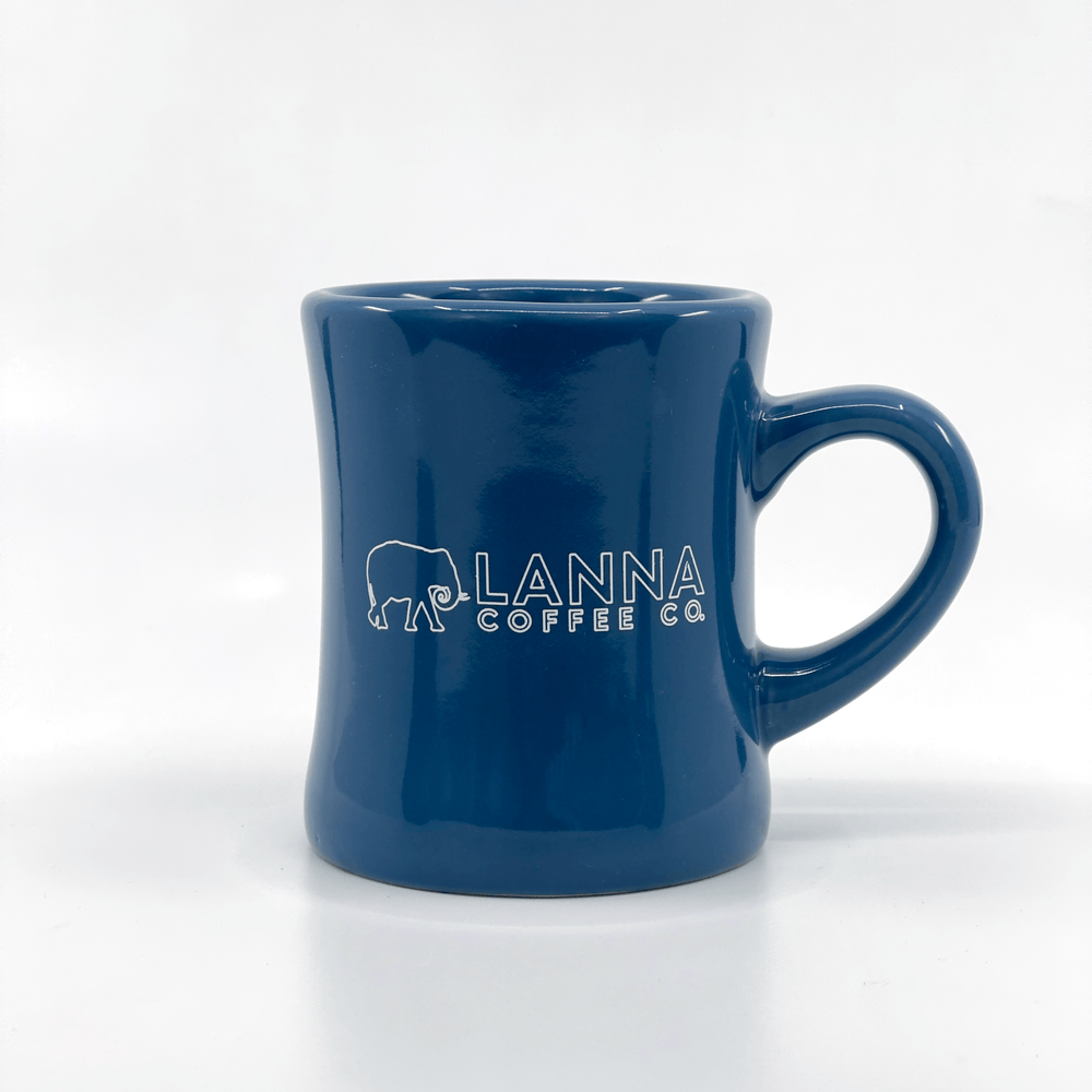 https://www.lannacoffeeco.com/cdn/shop/products/lanna-coffee-co-spruce-10-oz-lanna-ceramic-retro-diner-mug-29682972885079_1000x.png?v=1667154798